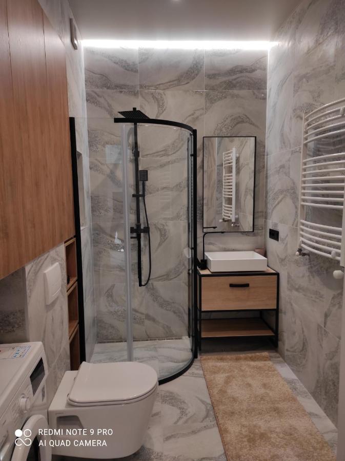 New Apartment Vivita Oujhorod Extérieur photo