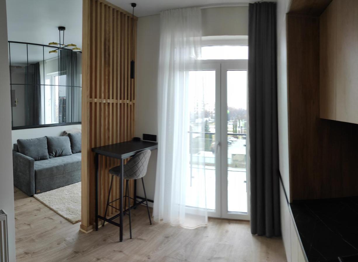 New Apartment Vivita Oujhorod Extérieur photo