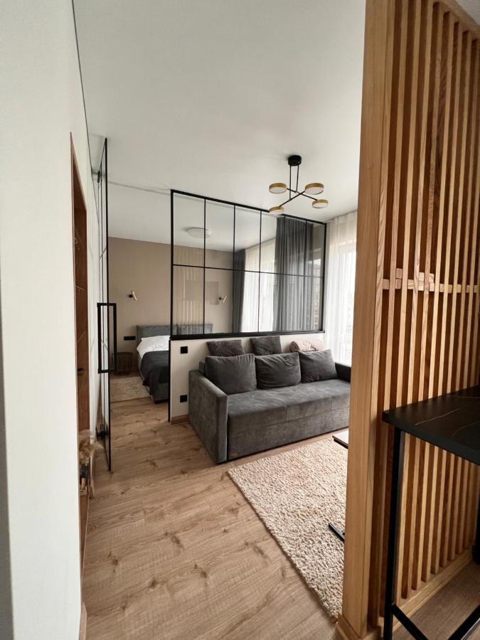 New Apartment Vivita Oujhorod Extérieur photo